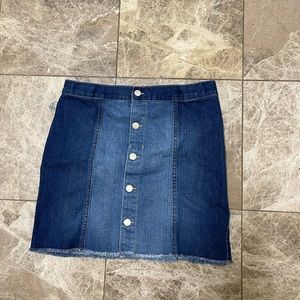 Childrens place Short jean skirt